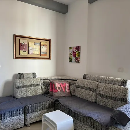 Poli Sea View Διαμέρισμα *